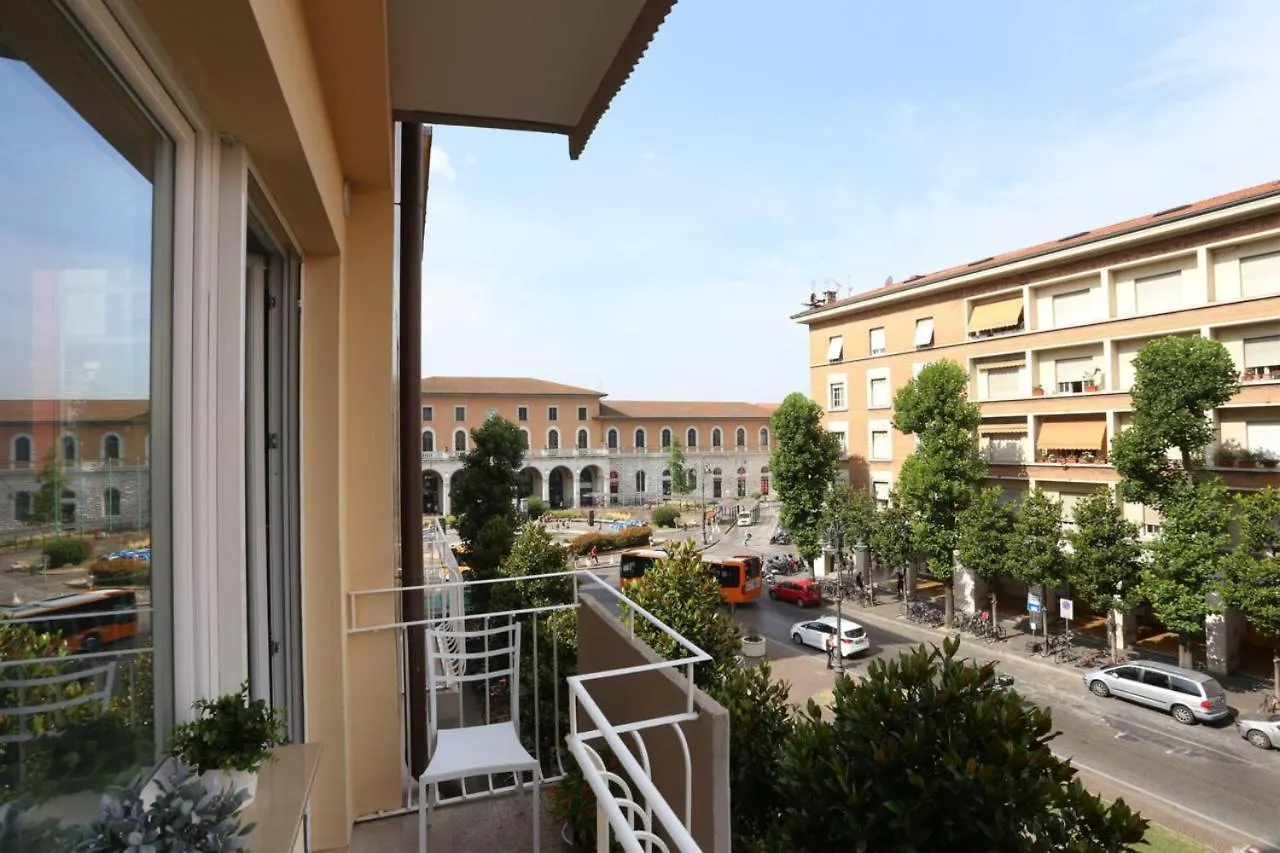 Guest House Web Room Pisa