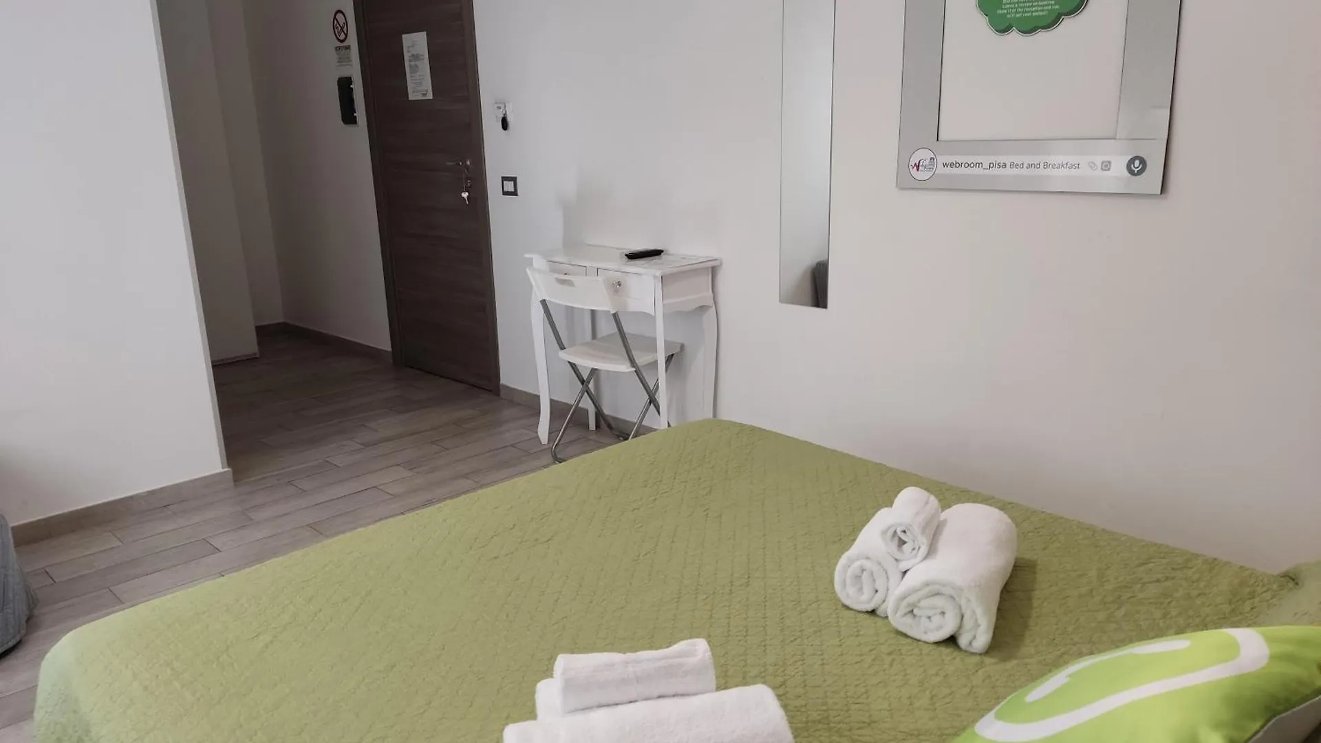 Guest House Web Room Pisa